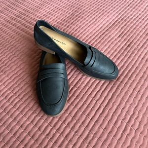 Lucky Brand Black/Dark Grey Loafers Size 10
